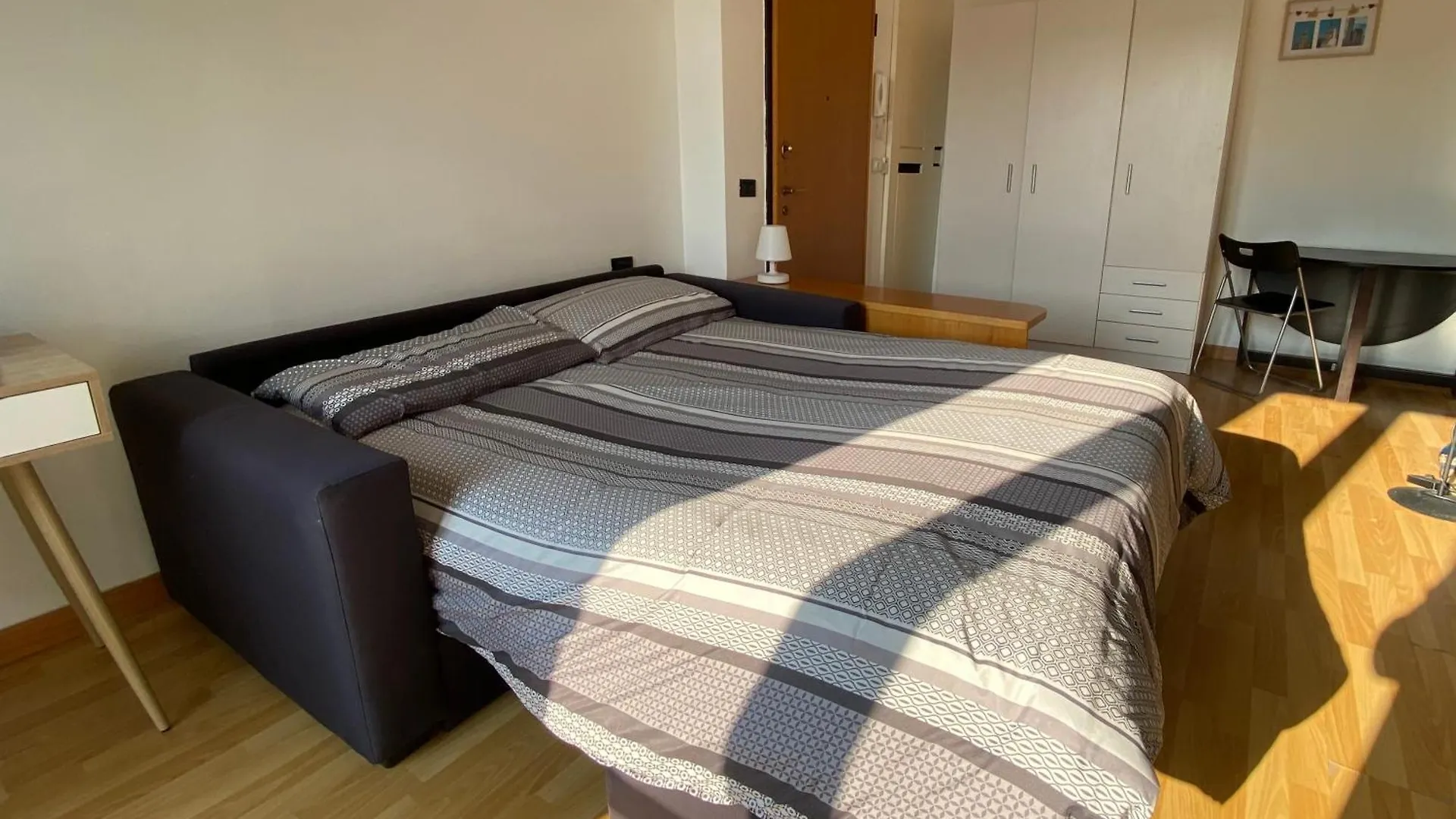 Wonderful Apartment In Porta Romana Milano